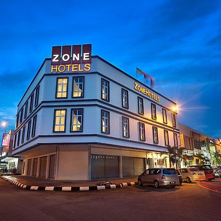 Zone Hotels, Telok Panglima Garang Teluk Panglima Garang Экстерьер фото